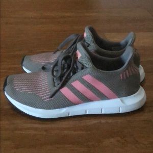 Women’s adidas size 6.5